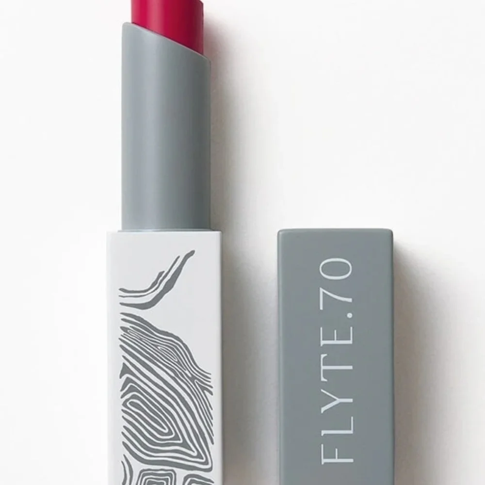 Flyte.70 B+B LipBlot Lipstick In Cherry Pie